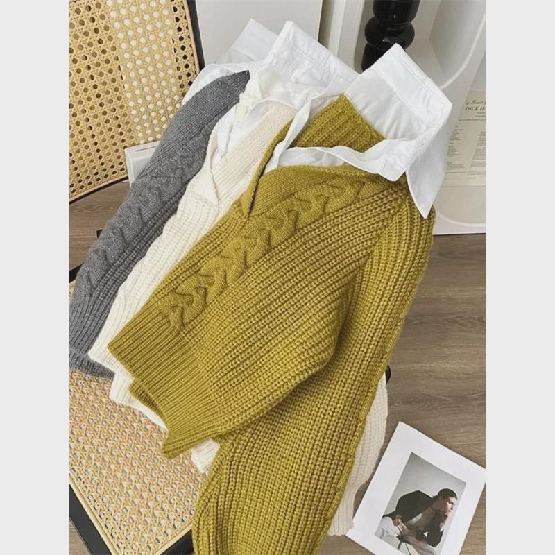 Pulover tricotat de damă fals două piese cu rever pentru toamna/iarna 2024