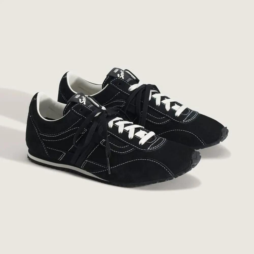 Vans Premium Super Low Pro Trainer Suede Black VN000Z9RCJK 129491 225