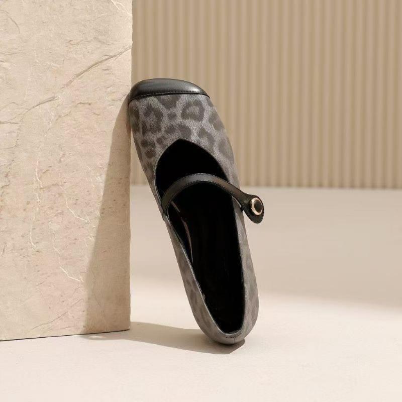 Fashion Retro Leopard Print Lolita Shoes Women Loafers Flats Fashion Shallow Shoes Spring Ladies Elegant Mary Jane Shoes Slingback Femme