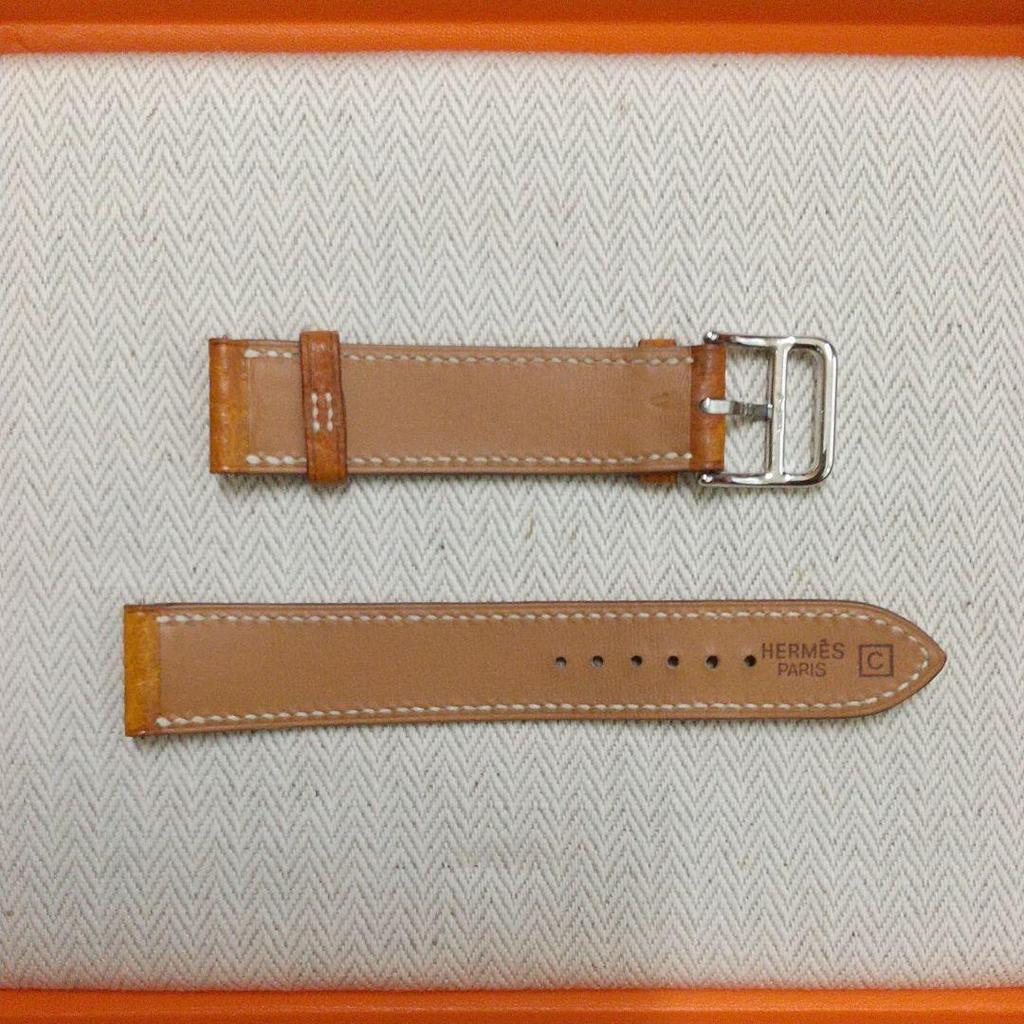Used [HERMES] Hermes H Watch Square Leather Band & Watch Box [Genuine]