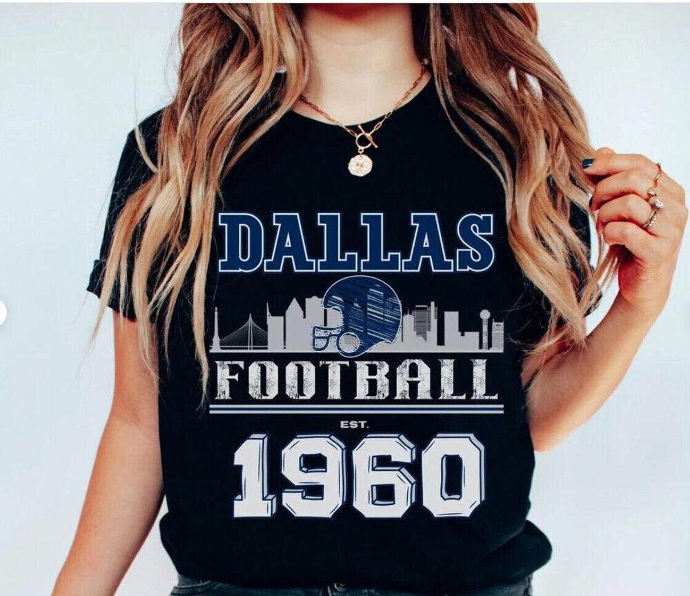 

Dallas Cowboys Vintage 96s NFL Team Football Unisex T-shirt
