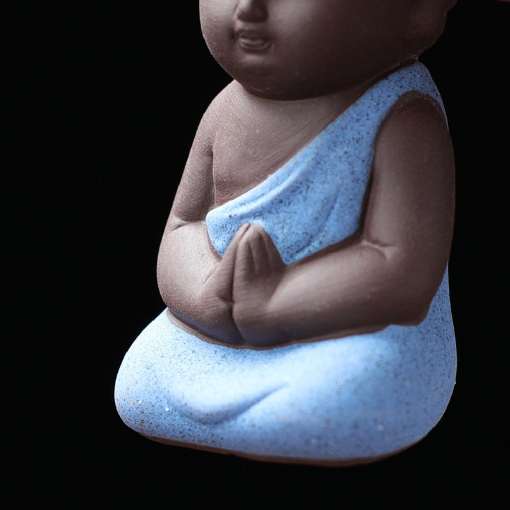 Socha Buddhy v čínském stylu, roztomilé mini figurky mnichů, zahradní doplňky, sedící sochy, hraní čaje