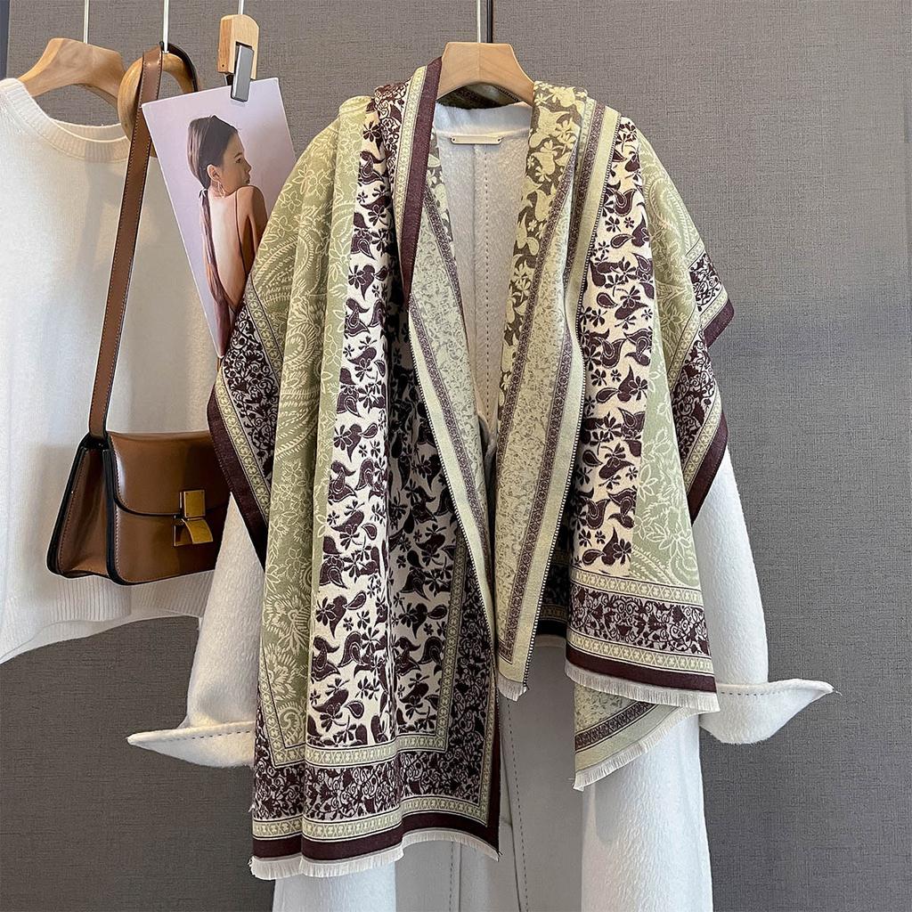 Autumn Retro Cashew Flower Splicing Printed Scarf Fashionable Contrasting Cashew Large Shawl Warm and Versatile Temperament Scarf