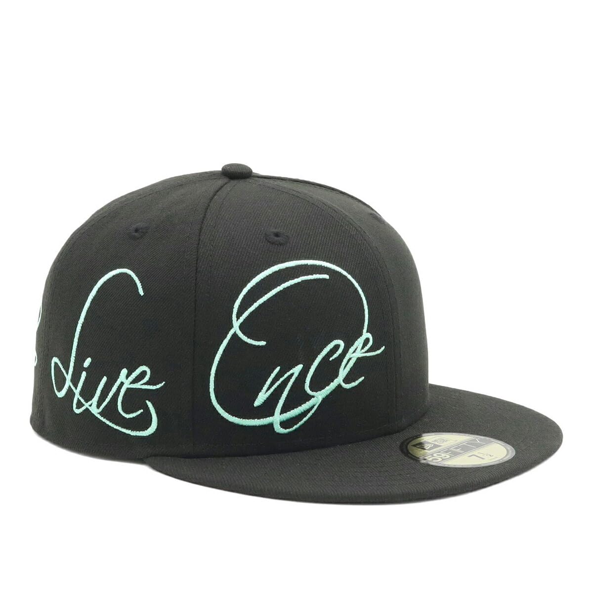 New Era 59FIFTY Cap a YOLO ONSPOTZ This unisex cap features a flat UV and a variety of cool (15125544 N836FF309), exclusive. straight, visor,