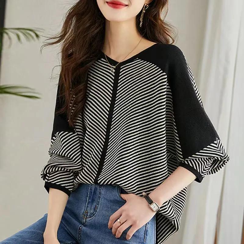 Women Striped T-Shirt Korean Fashion Lantern Long Sleeve Autumn V-Neck Patchwork Blouse Casual Loose Tee Tops