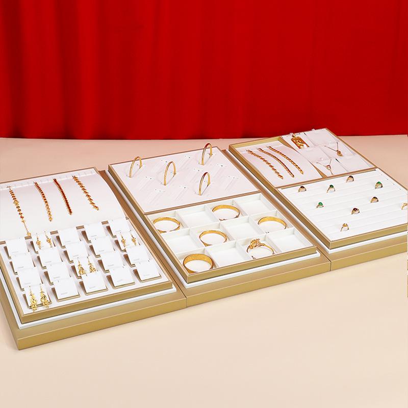 Ya Yu Jin Bai Jewelry Display Tray for Bracelets, Ear Studs, Necklaces - Silver & Gold