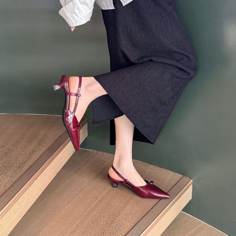 Fashion 2025 New Simple Patent Leather Leather Shoes Wine Retro Sandals Medium Heel Slingback Shoes Summer