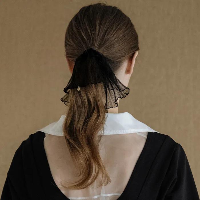 EN007 Elegant Pleated Big Scrunchie (Ivory, Black)
