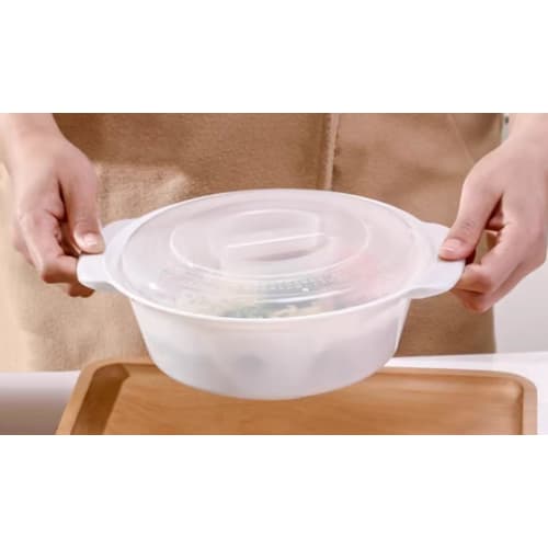 [Made in Japan] Instant microwave cooker for ramen and vegetables, no pot or bowl needed. Easy cleanup!