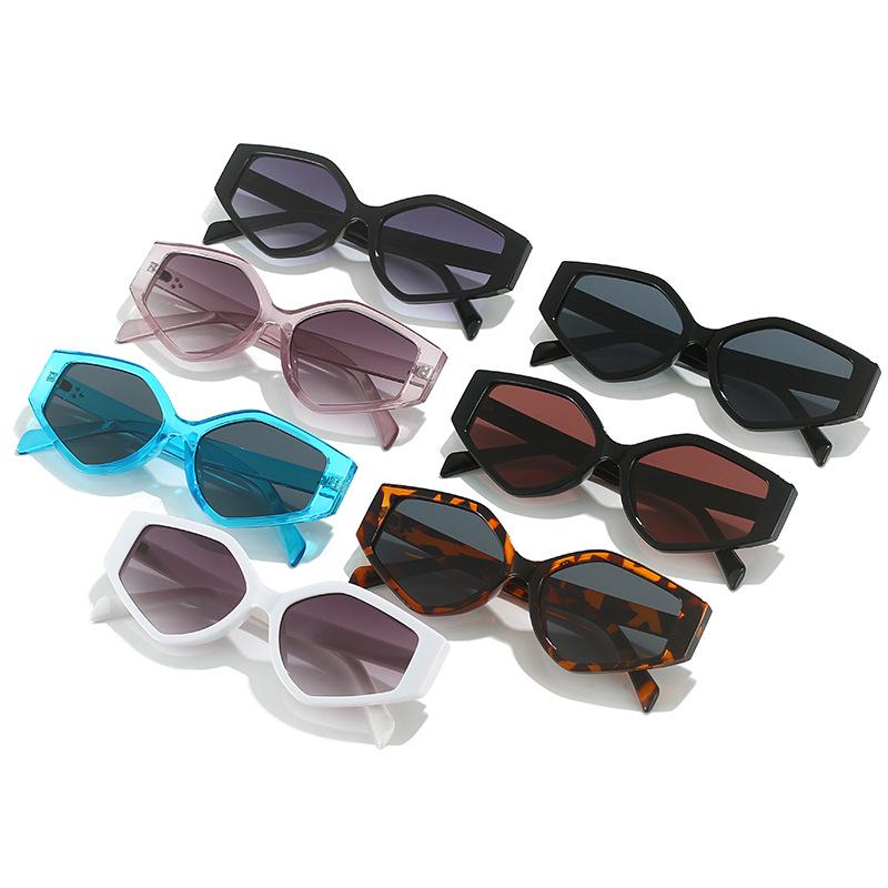 2023 Minimalist Geometric Triangle Sunglasses - European & American Fashion Street Style