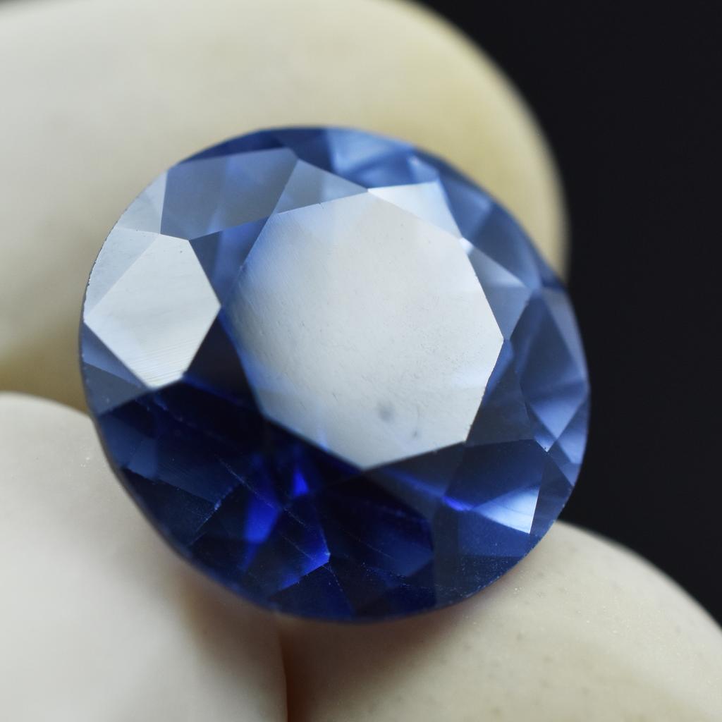 Natural Blue Tanzanite Loose Gemstone Round Cut 9.52 ct for Jewelry Making and Gem Collections