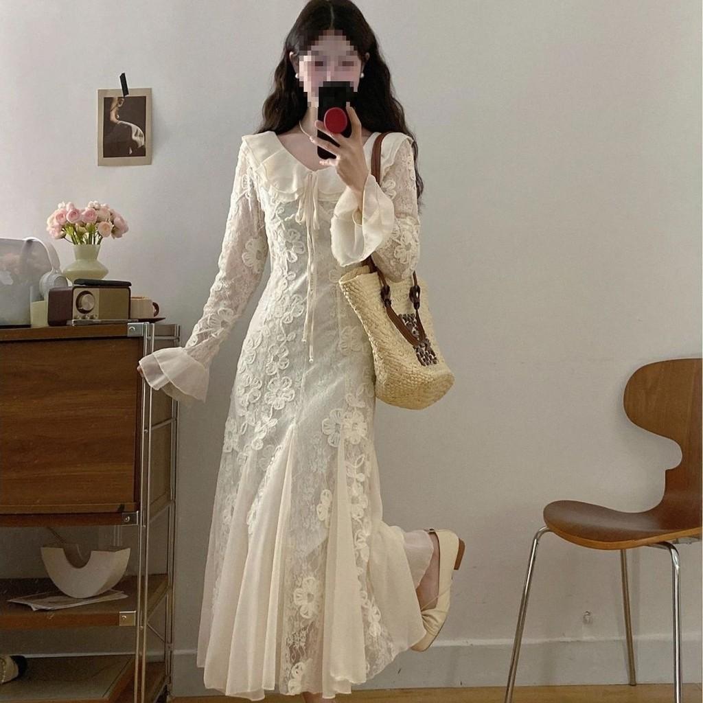 French Elegant Long Sleeve Dress With Knit Fabric And Ruffle Details For Spring Fashion