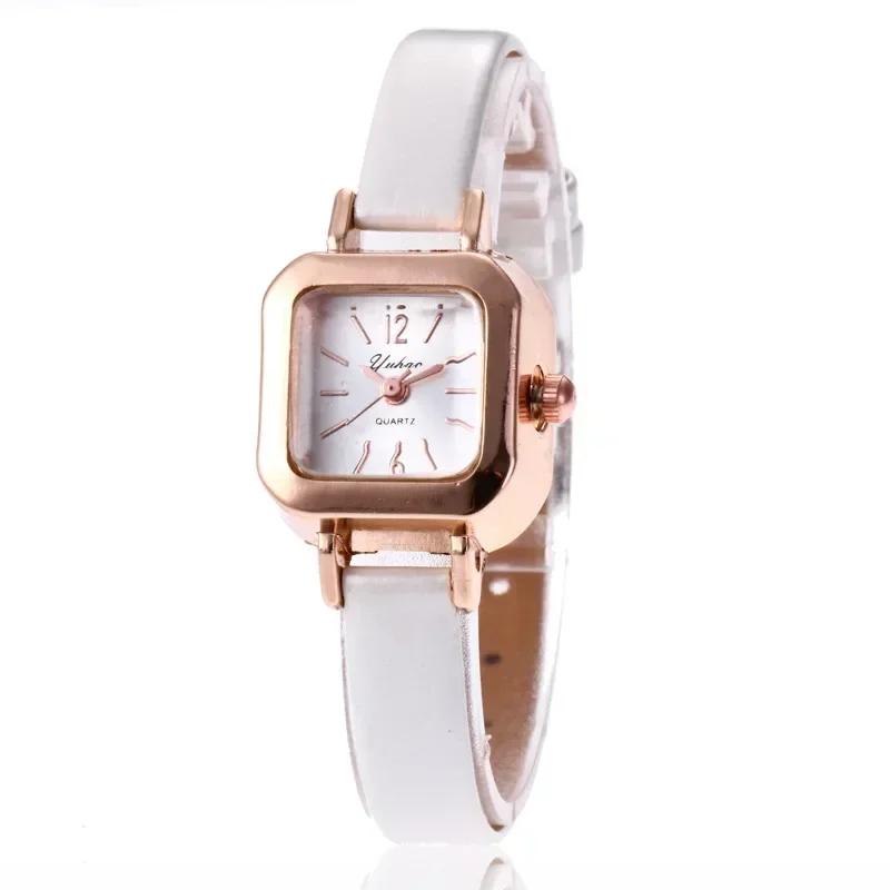 Kleine quadratische Zifferblatt Damenuhr Dünnes Lederarmband Damen Armbanduhr Elegante Quarz Damenuhren Lässig Relogios Feminino Reloj