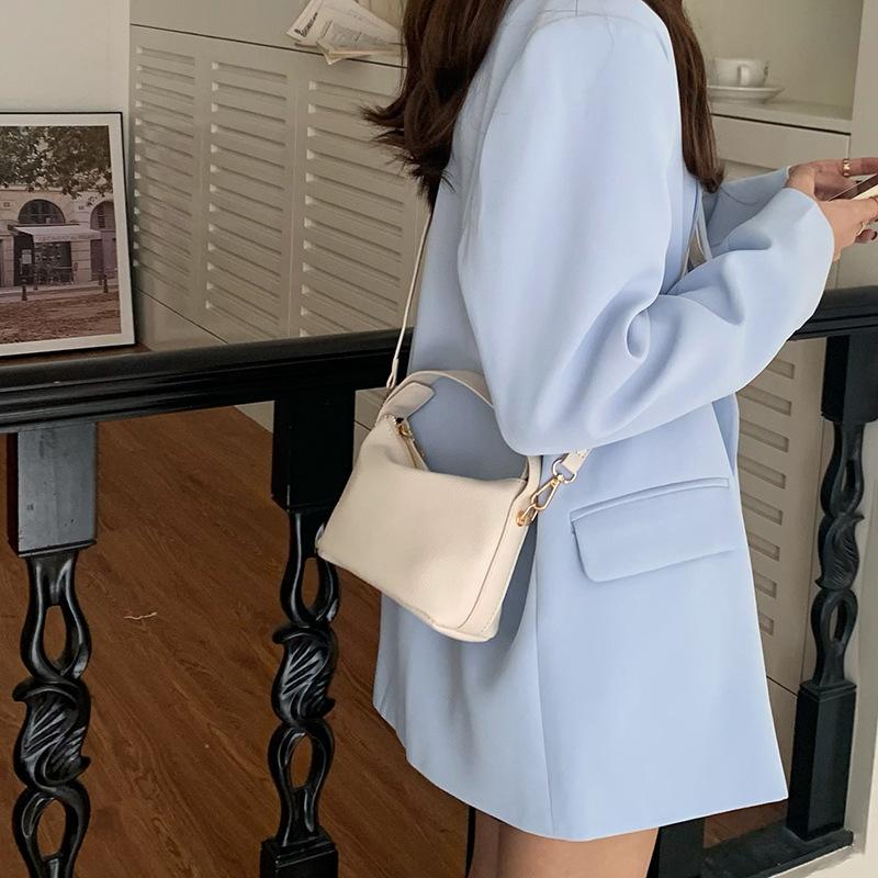 French Clouds Umhängetasche, große Kapazität, modische Handtasche für Damen, Lunchbox-Tasche in reiner Farbe, Retro-PU, einfache Knödeltasche