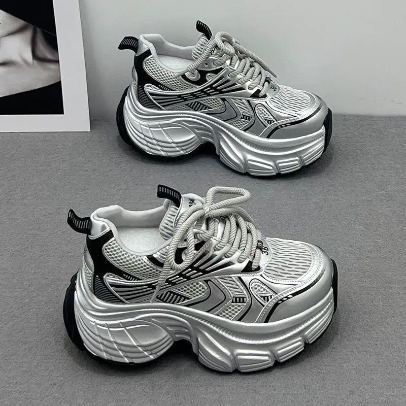 Dad Shoes Women's 2026 New Casual Sports Shoes Spring and Autumn Edition Thick soled Women's Shoes