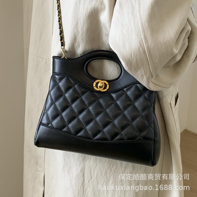 Rhombus Chain Bag Women's Large-capacity 2025 New Autumn and Winter Retro Matte Messenger Bag Commuter Tote Bag