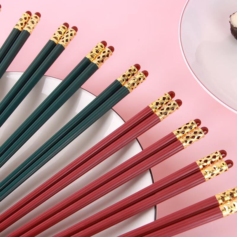 Ru Han Premium Gold Crown Glazed Alloy Chopsticks