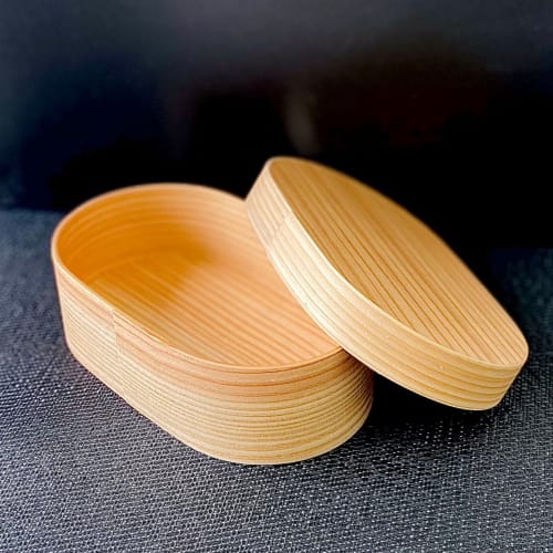 Yamaya Lacquerware Kids' Magewappa Lunch Box, Made In Kyushu with Japanese Cedar, 350ml, Made In Japan, Kishu Lacquerware, for Children, Kindergarten,