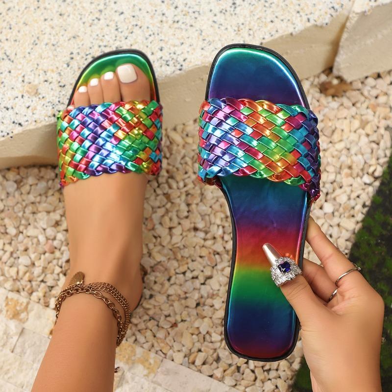 Fashion Summer New Flat Sandals Women's Square Head Open Toe Preparation Soft Sole Anti-slip Wear-resistant Slippers