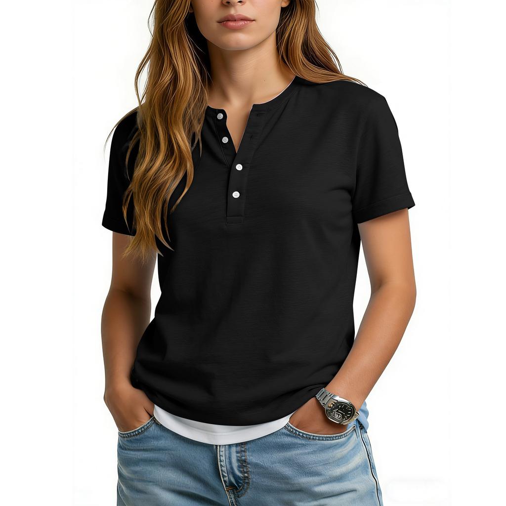 Dámské ležérní jednobarevné tričko s krátkým rukávem a výstřihem do V s ozdobnými knoflíky.