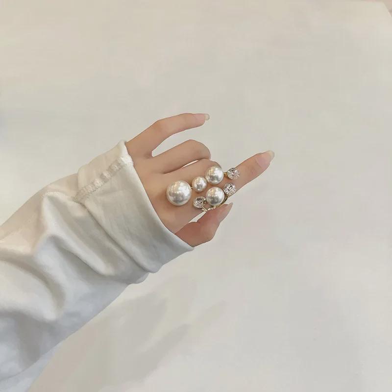"Exaggerated Geometric Pearl & Diamond Open Ring - Unique Cold Style Statement Jewelry"