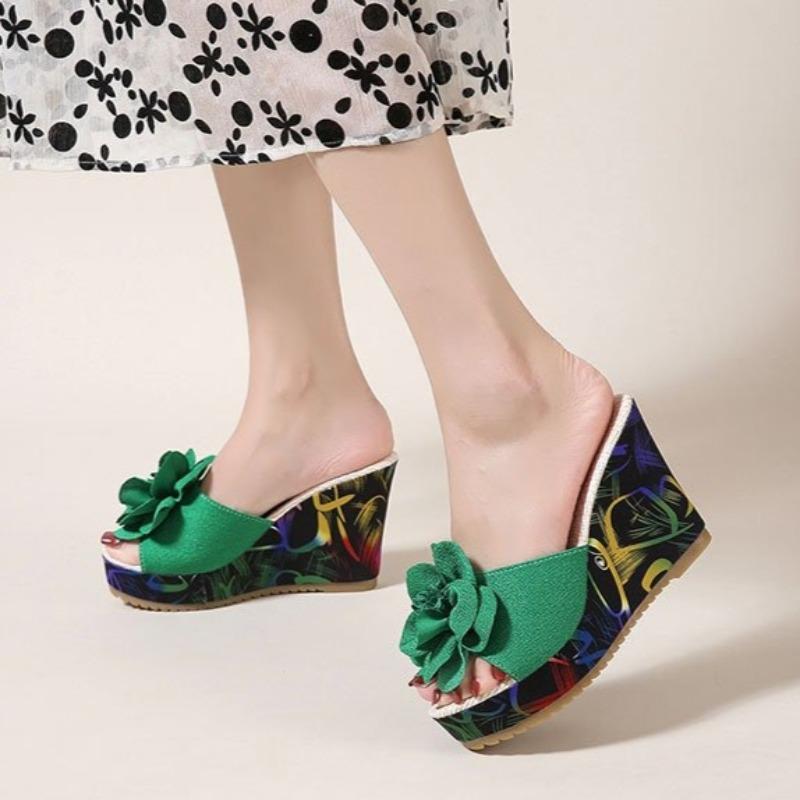 2026 New Women Platform Slippers Summer Beach Wedges Sandals Fashion Flower Women Casual High Heel Slippers