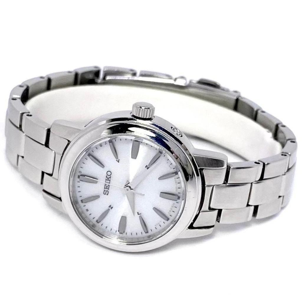 Used SEIKO Radio Solar Ladies Watch, Lightweight, Antimagnetic, 62,700 yen