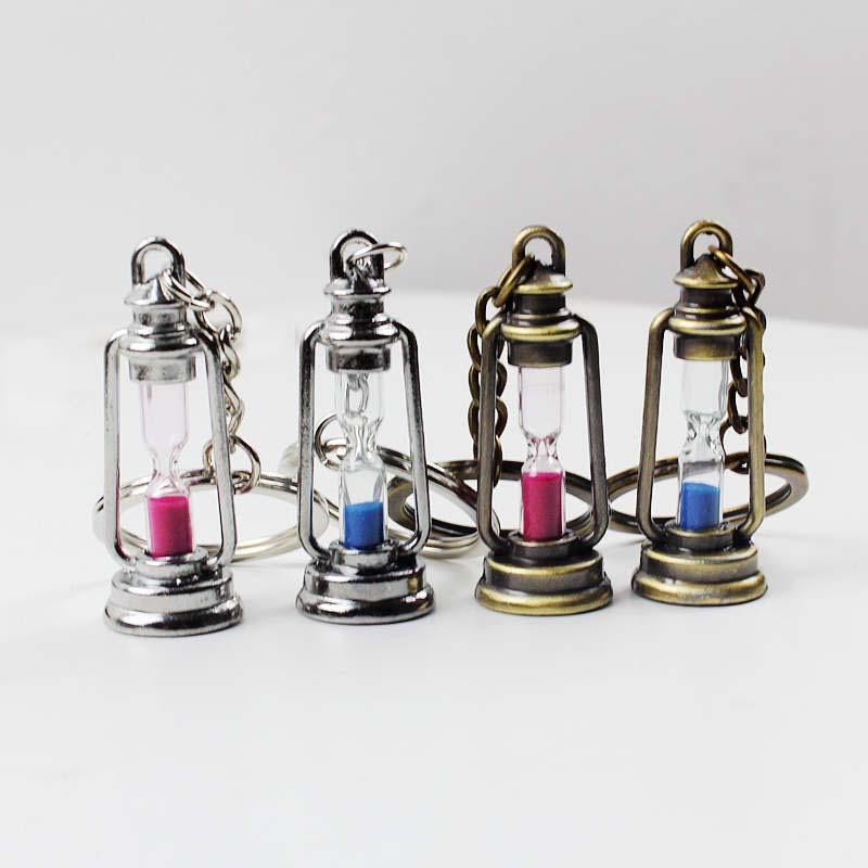 Nostalgic Vintage Keychain Premium Metal Craft Pendant Scratch Resistant Bag Decor for Key Organizing Holiday Gift