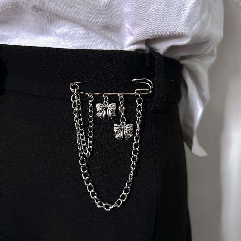 Fashion Creative Heart Angel Wings Chain Brooch For Women Men Suit Decoration Tassel Chain Pin Clothing Accessories Gifts