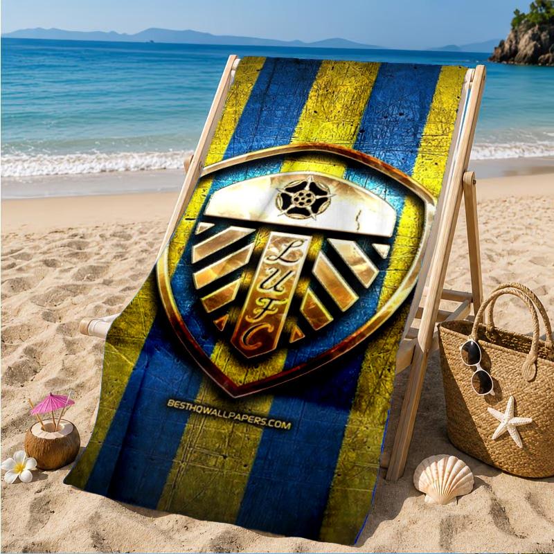 FC-Wappen-Design aufgedrucktes Mikrofaser-Strandtuch, Weich und saugfähig, Schnell trocknend, Ideal für Sommerreisen, Strand-Essential, Schwimmbad