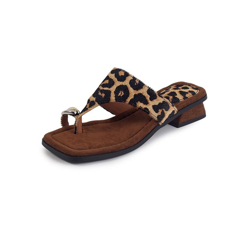 

Fashion Classic Thick Mid Heel Heels Flip Flops Women Casual Slippers High Quality Genuine Leather Sandals Women Pumps Sandals Women 40 цветной печати леопарда