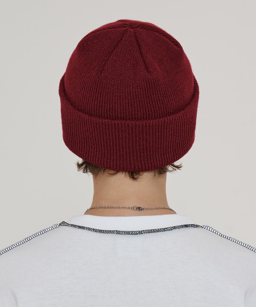 UNALLOYED Flower Beanie / Wine