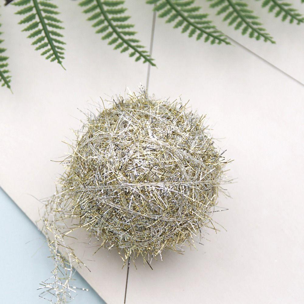 Hedvábná pěnová vánoční ozdoba koule 5 cm Jasná hedvábná pěnová vinutá koule Třpytivá vláknová koule Párty