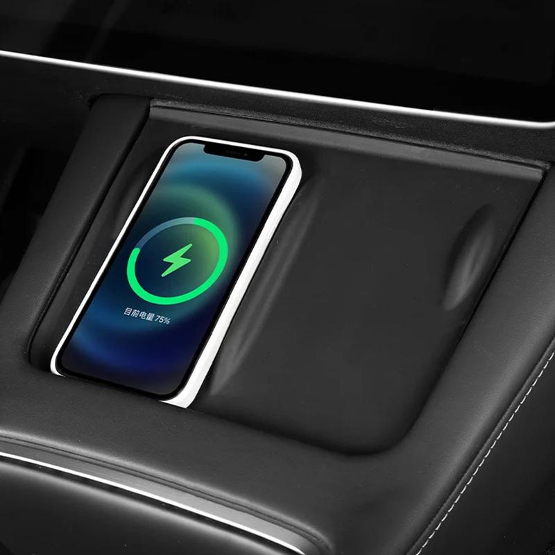 Silicone Wireless Charging Pad for Tesla Model 3 Y 2021 2022 2023 Phone Mount Silicone Non-slip Pads Car Accessories