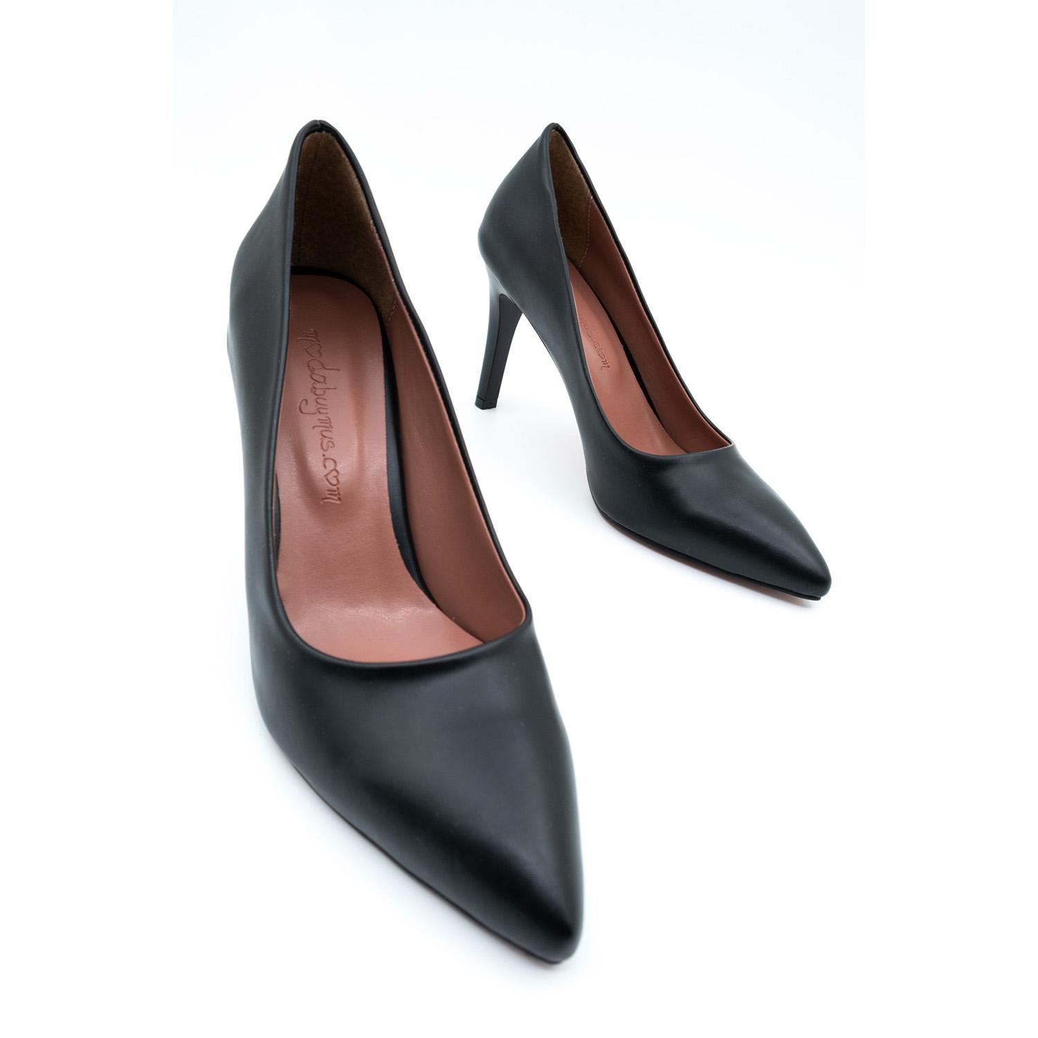 

Черные туфли на шпильках женская обувь - гнев