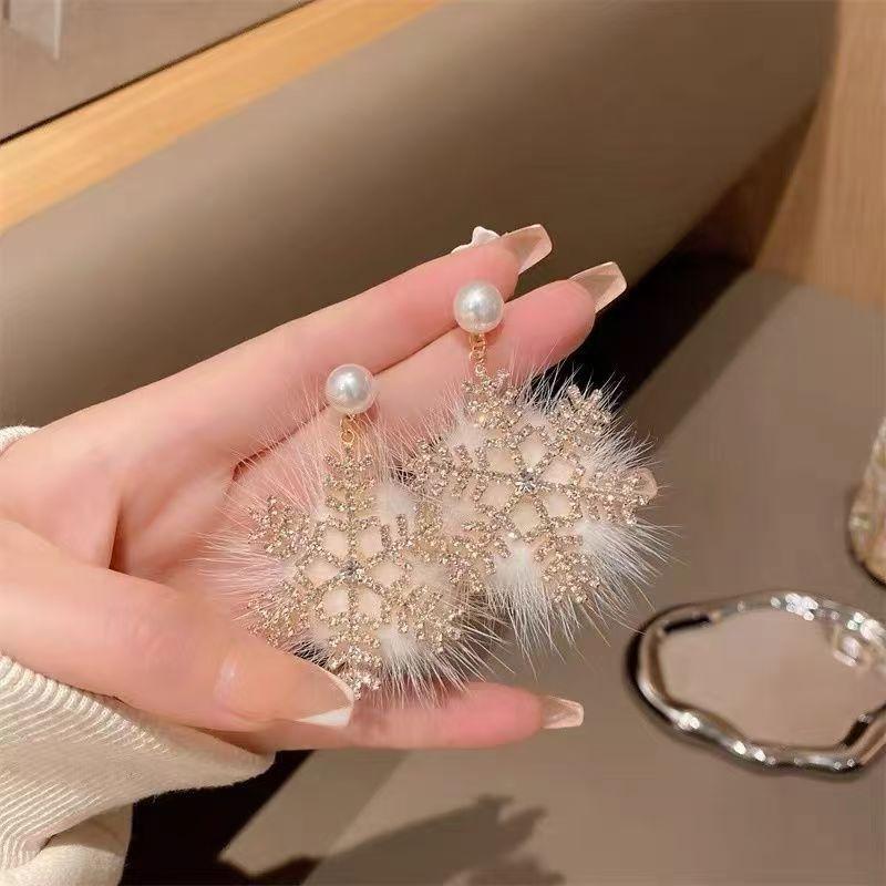 Christmas Snowflake Red Flocking Bowknot Drop Earrings for Women Xmas Cute Elk Snowman Hairball Long Earring Festival Jewelry
