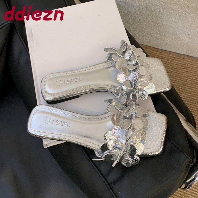 Mode Nyinkommet Sommar Strandtofflor Dam Ballerinaskor Tofflor Sandaler Mode Fyrkantig Tå Dam Ballerinaskor Tofflor Skor Kvinnliga Flipflops