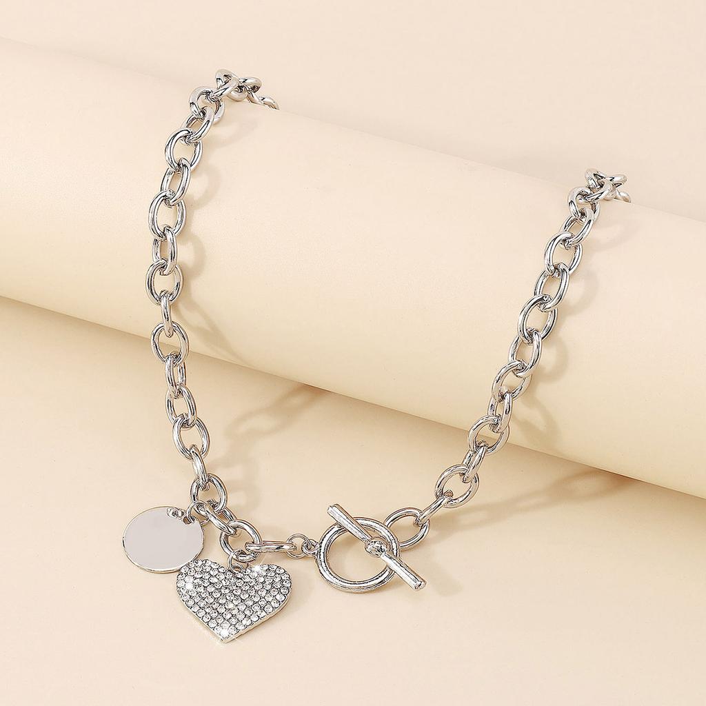 Women European Temperament Sweet Cool Choker Round Heart OT Buckle Chain Micro-set Minimalist Necklace For Women