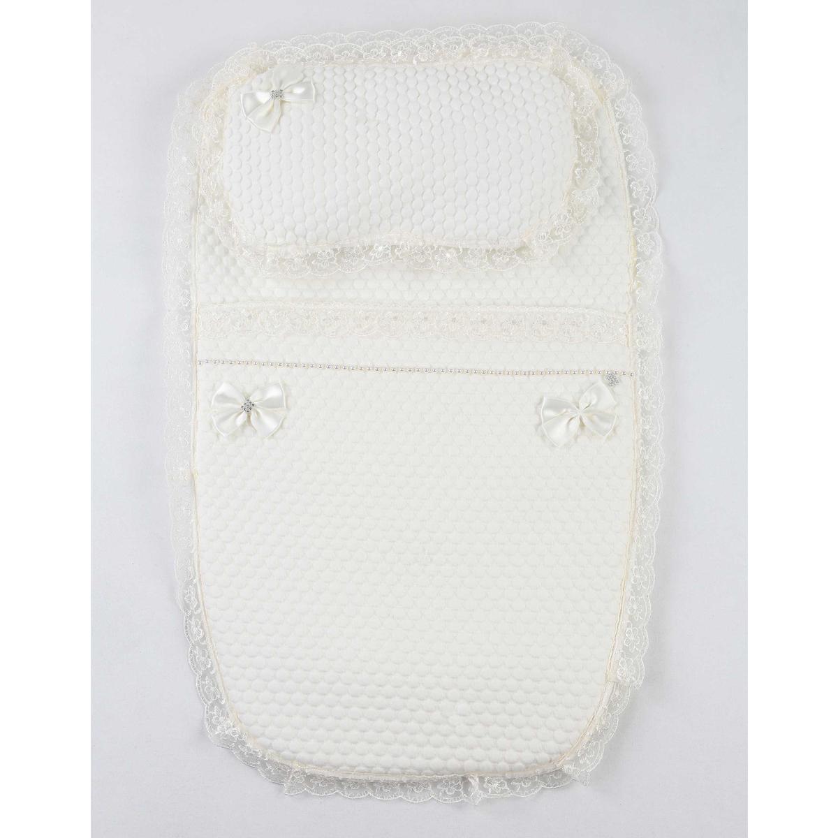 

Нижнее отверстие для пеленания White Baby
