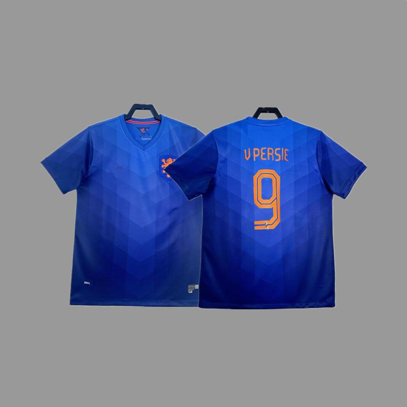 Retro jersey, football jersey, classic nostalgic replica Thai jersey, game training jersey, short-sleeved sportswear.