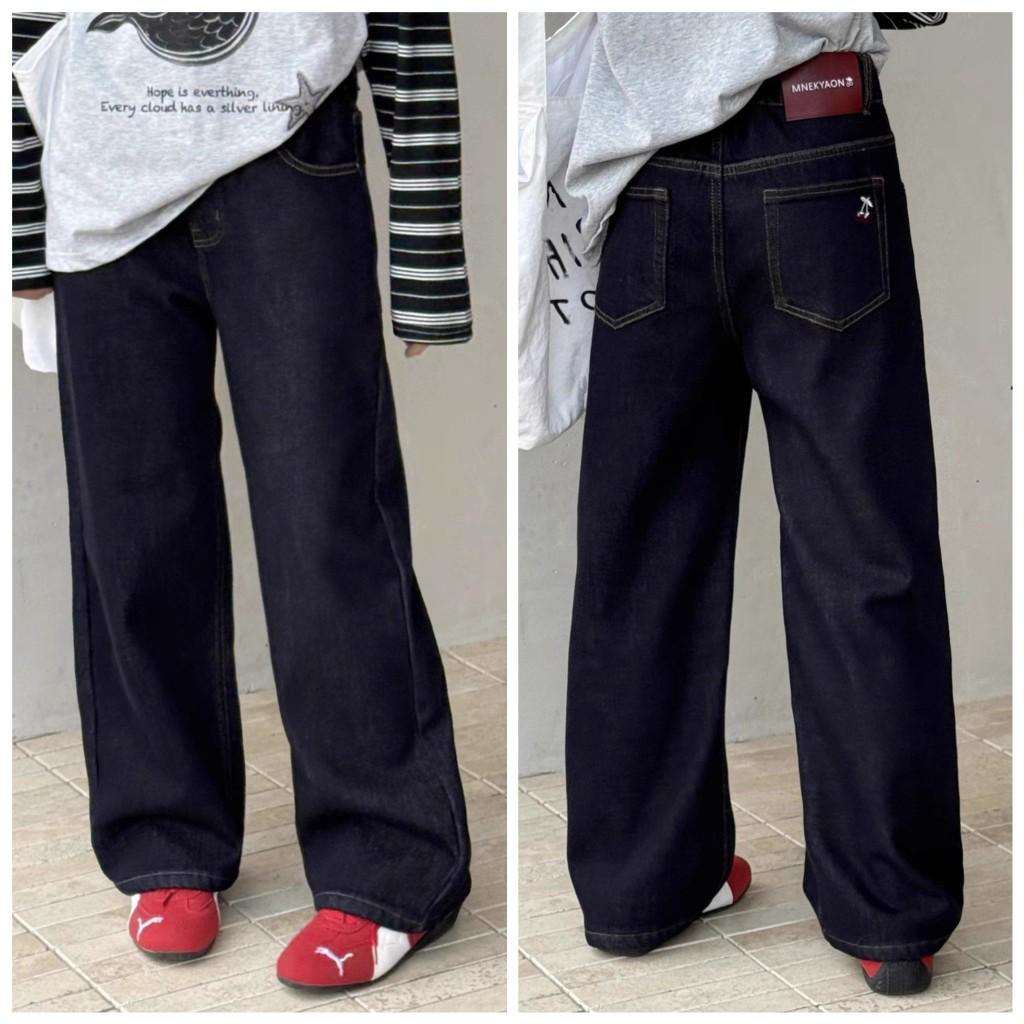 Unisex Wide-Leg Velvet Jeans with Cherry Embroidery for Girls - Loose Fit, Solid Color, Ideal for Middle and Older Children