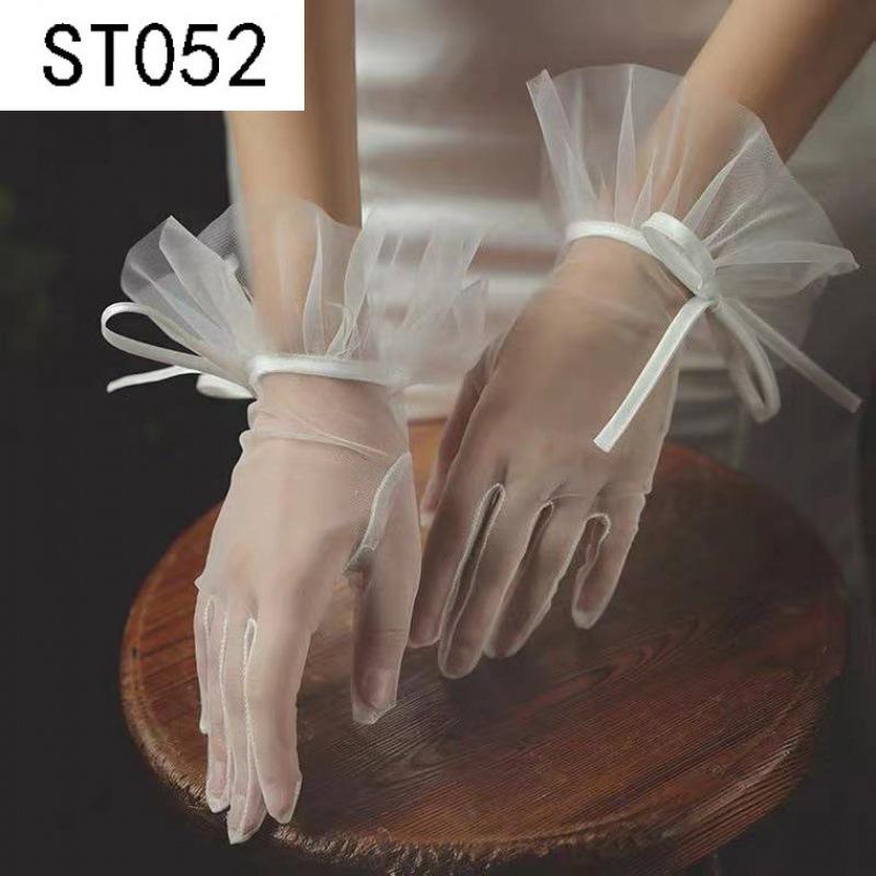 Lace Pearl Satin Bridal Gloves - Short Wedding Photo Accessory