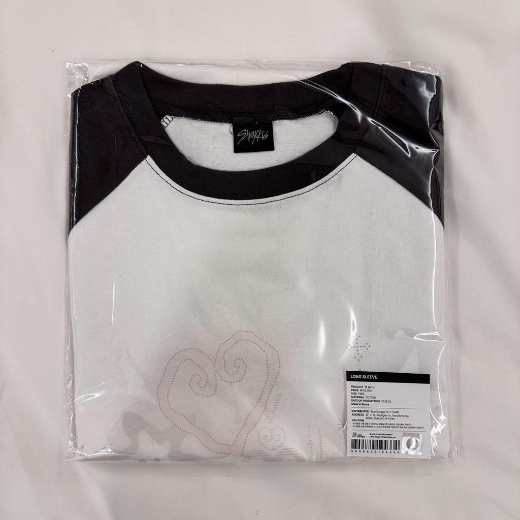 [USED] LongSleave Fan Meeting StrayKids Stray Kids Korea Stray Long T