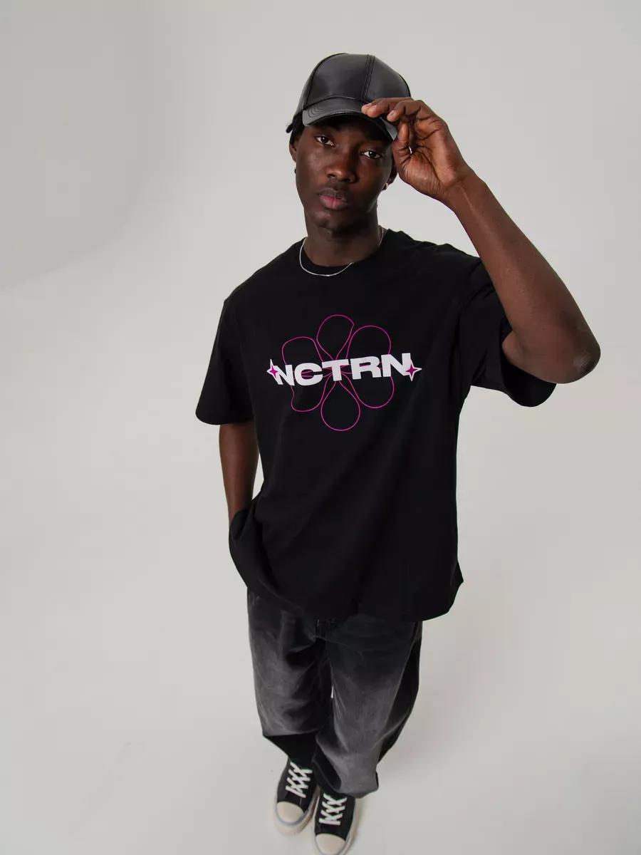 White oversized Honesty T-shirt XL