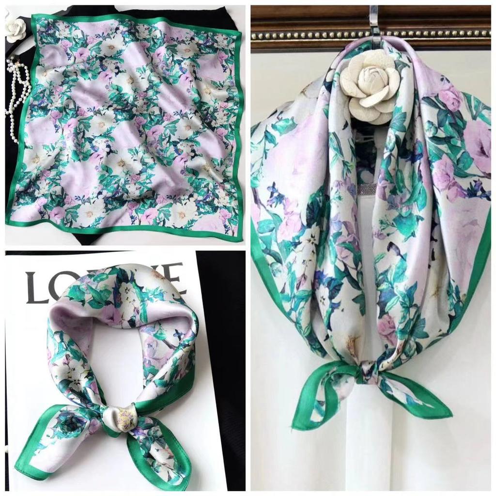Eleganti Foulard di Seta da Donna Con Centinaia di Camicie, Assistenti di Volo, Decorazione Professionale, Protezione del Collo, Foulard, 70 Foulard Quadrati Piccoli.
