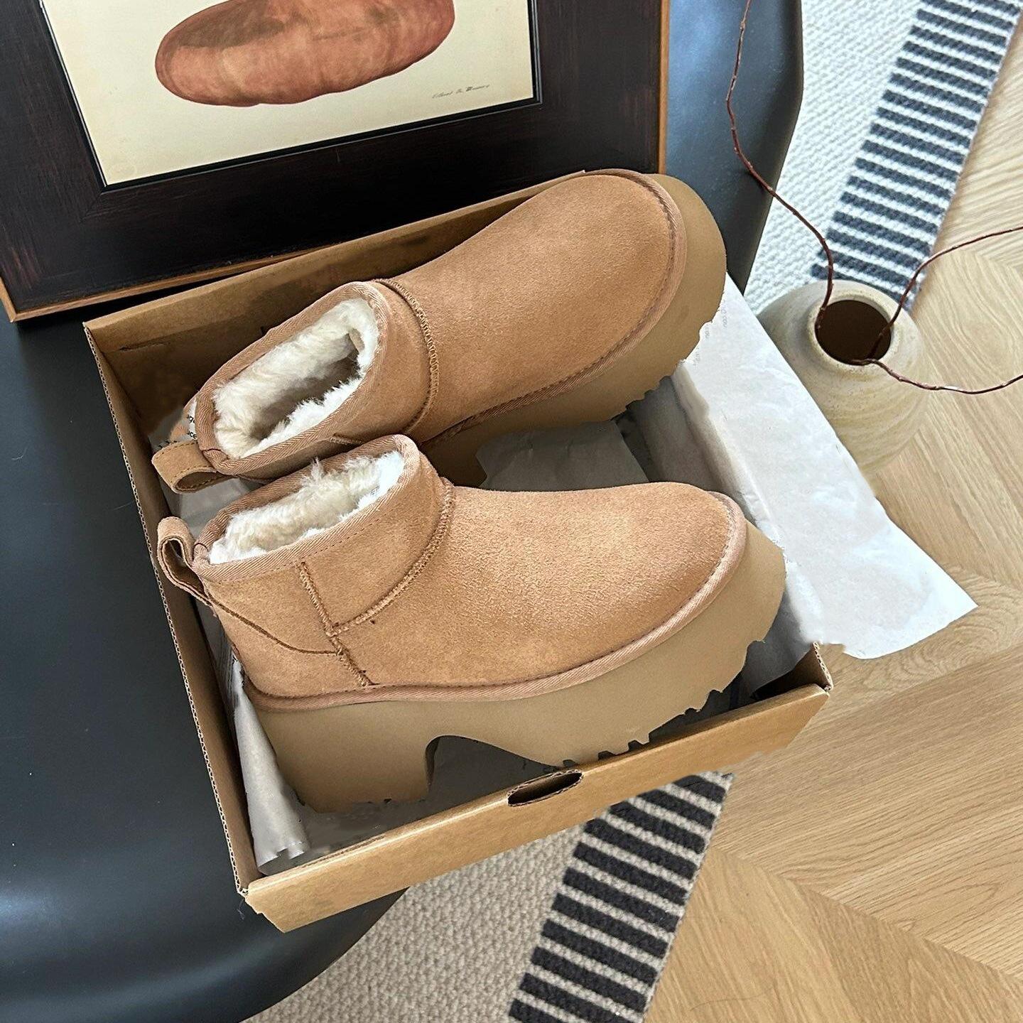 

Integrated fur~ Mermaid thick-soled wedge-heeled snow boots 2024 winter new thickened and velvet warm high-heeled short boots 40 малиновый