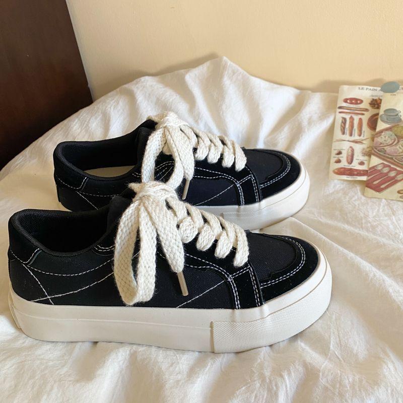 Ladies Footwear High on Platform Lace Up Spring Autumn Red Women's Canvas Shoes Designer Luxury Offer Light Trends 2025 Fashion