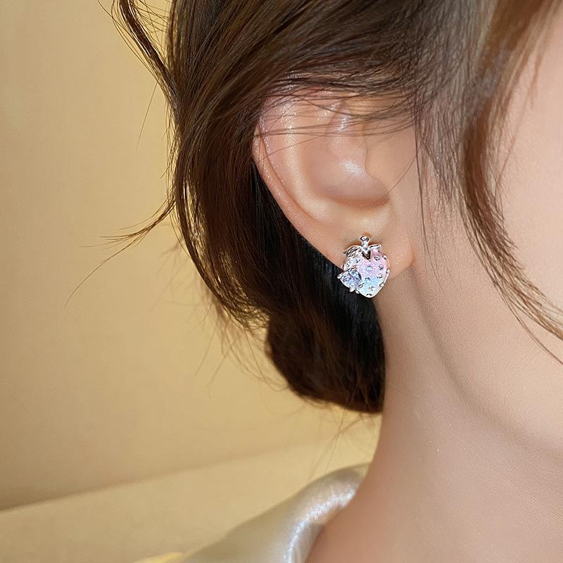 Exquisite Pink Strawberry Earrings for Women Light Luxury Zircon Heart-Shaped Earrings Y2K Girl Cute Jewelry Accessories