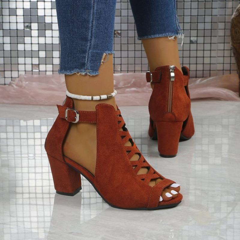 2026 Fish Mouth Sandals New Summer Versatile Cutout Metal Buckle Non-Slip Wear-Resistant High Heels