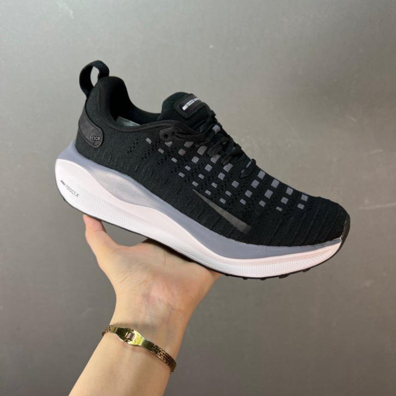 ZOOMX INVINCIBLE RUN FK4 Breathable Lightweight Cushioned Running Shoes